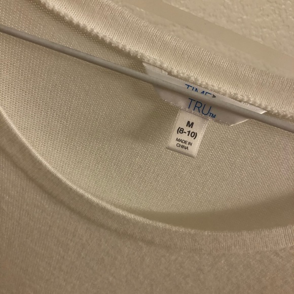 NWOT! Bulky floral sleeved sweater - Picture 3 of 6